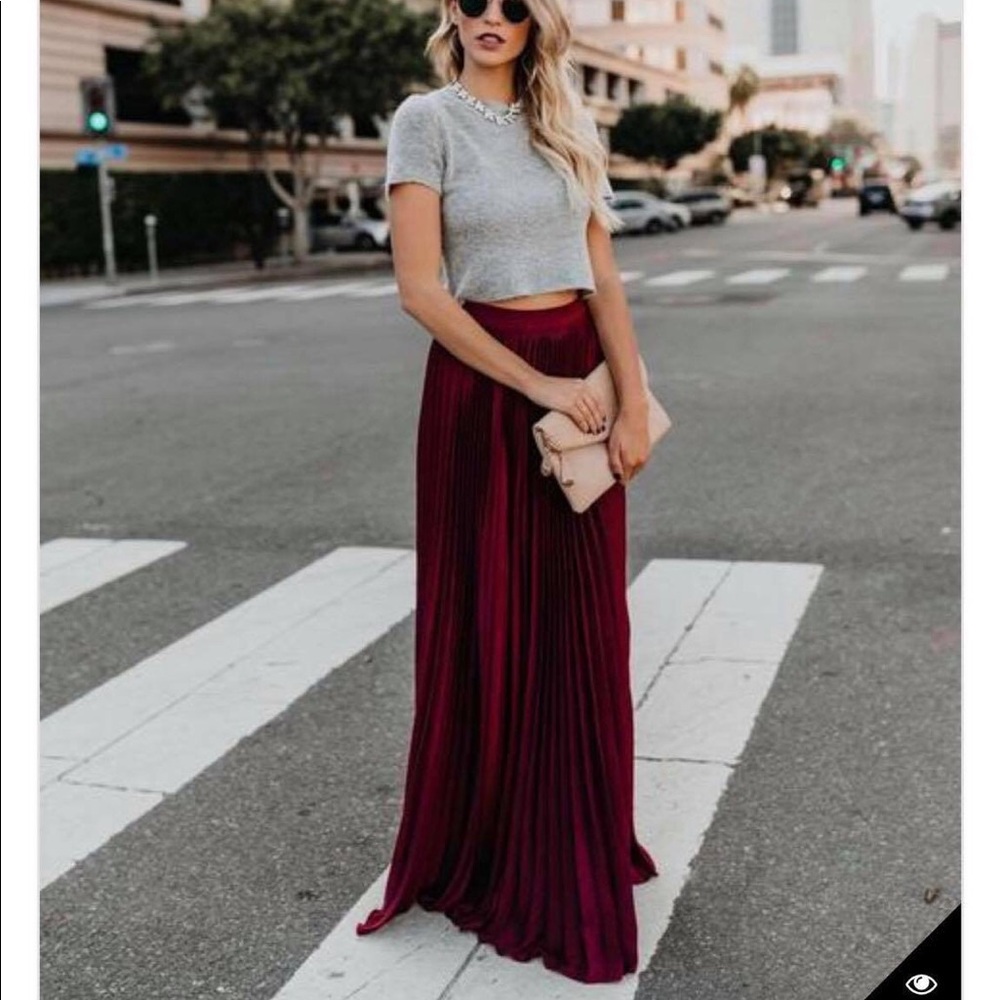 VICI Collection Full of Grace Maxi Skirt Pleated